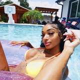 badlikeyellaa from onlyfans