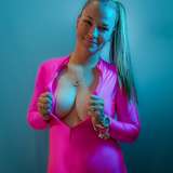 blueeyez_free from onlyfans