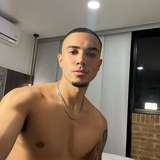 aleonny from onlyfans
